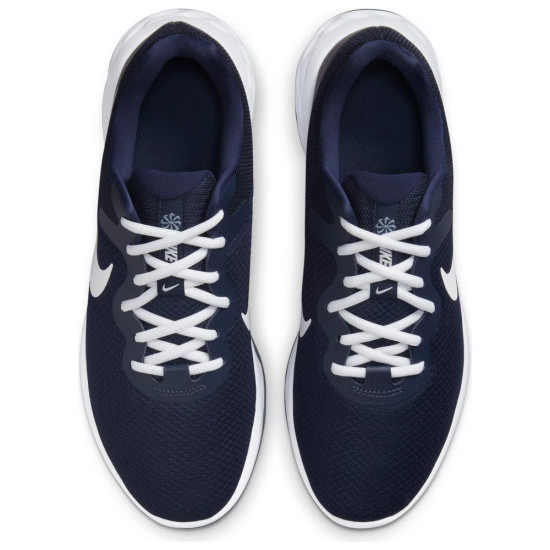 Nike Revolution 6